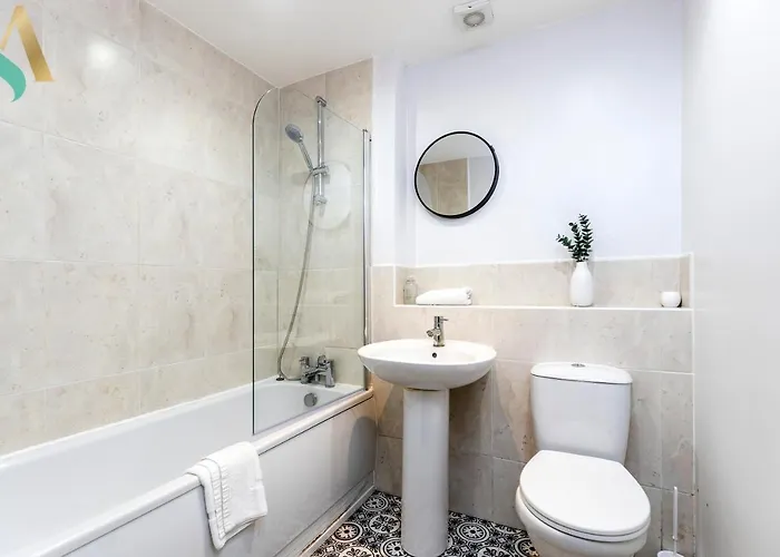 Park View Apartment *